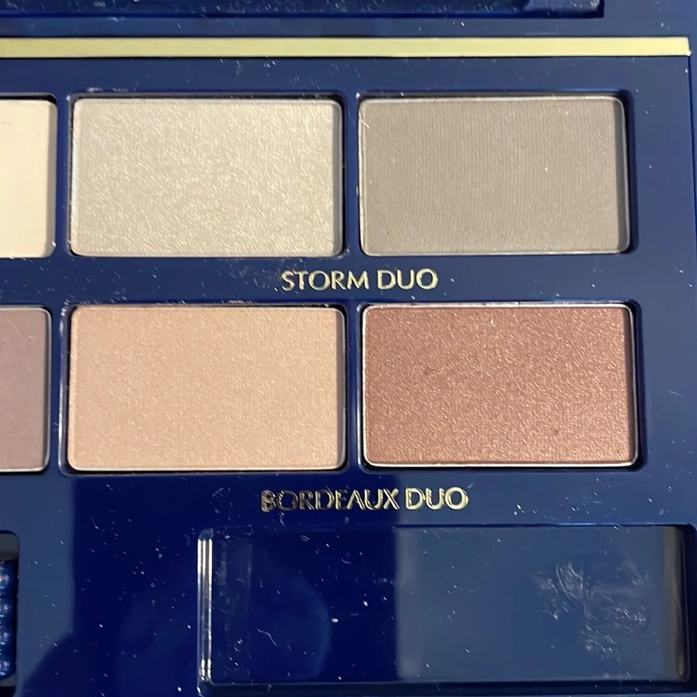 New Estée Lauder eyeshadow, blush, brushes and more Makeup